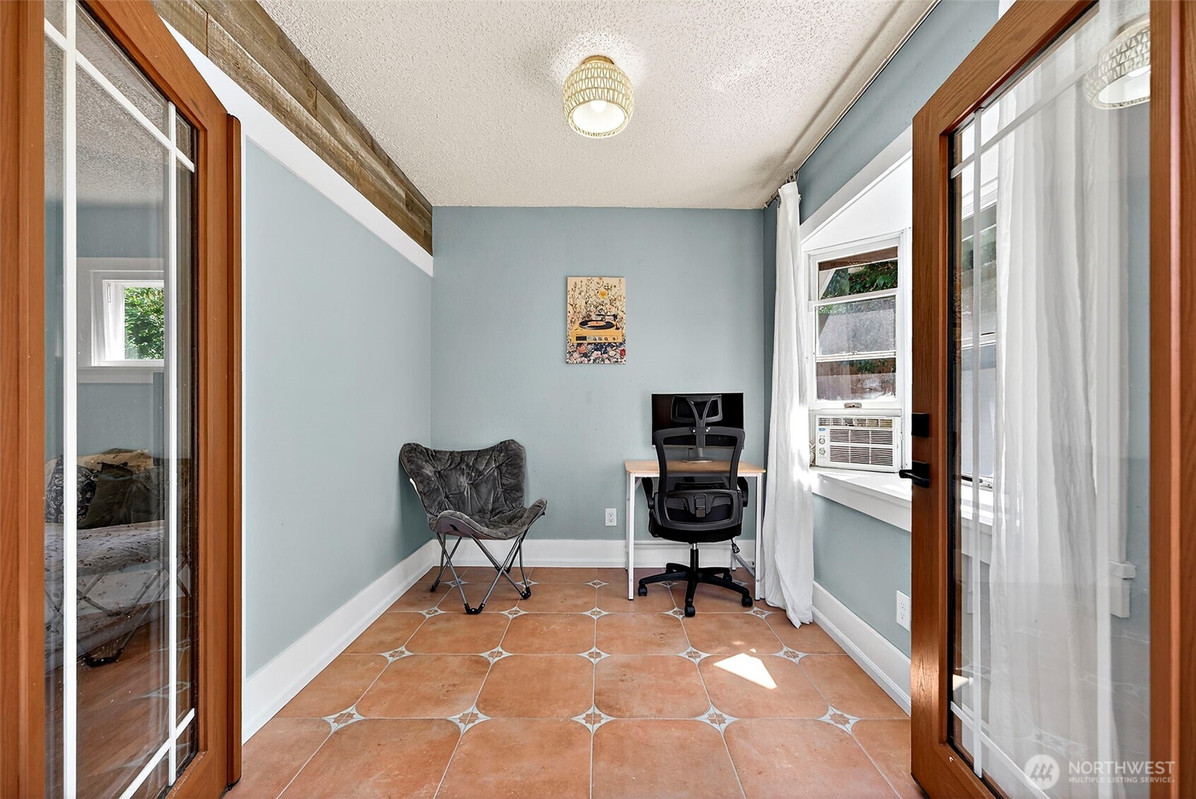3944 N 30th Street Property Photo 17