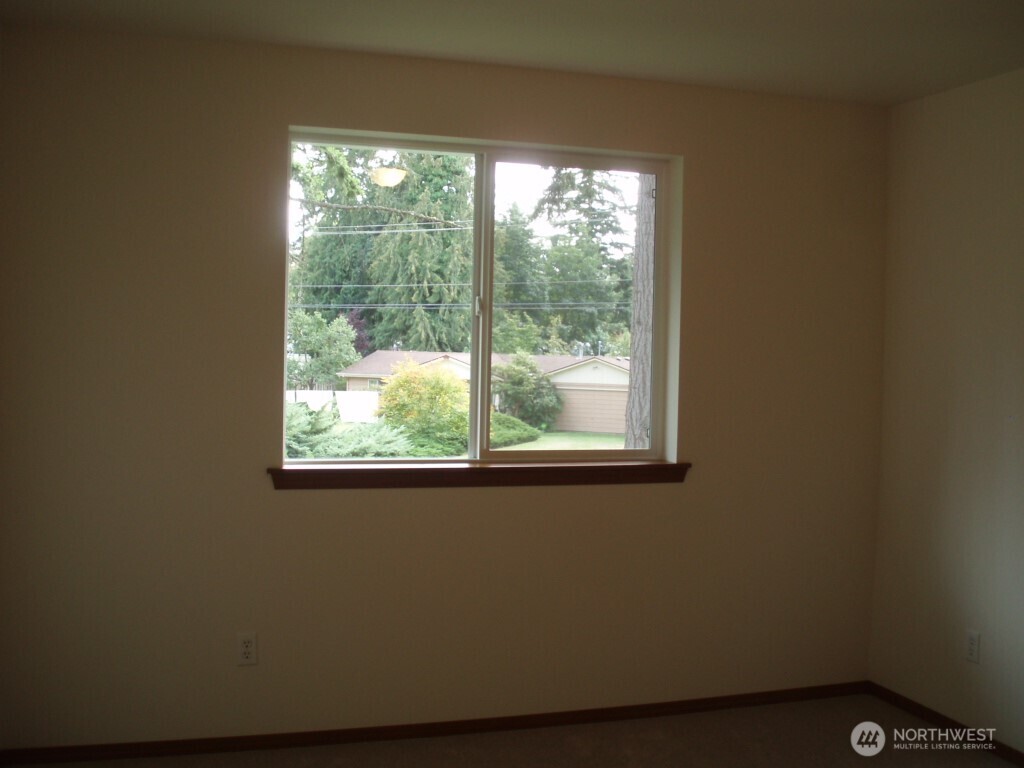7223 Vandermark Road Property Photo 14