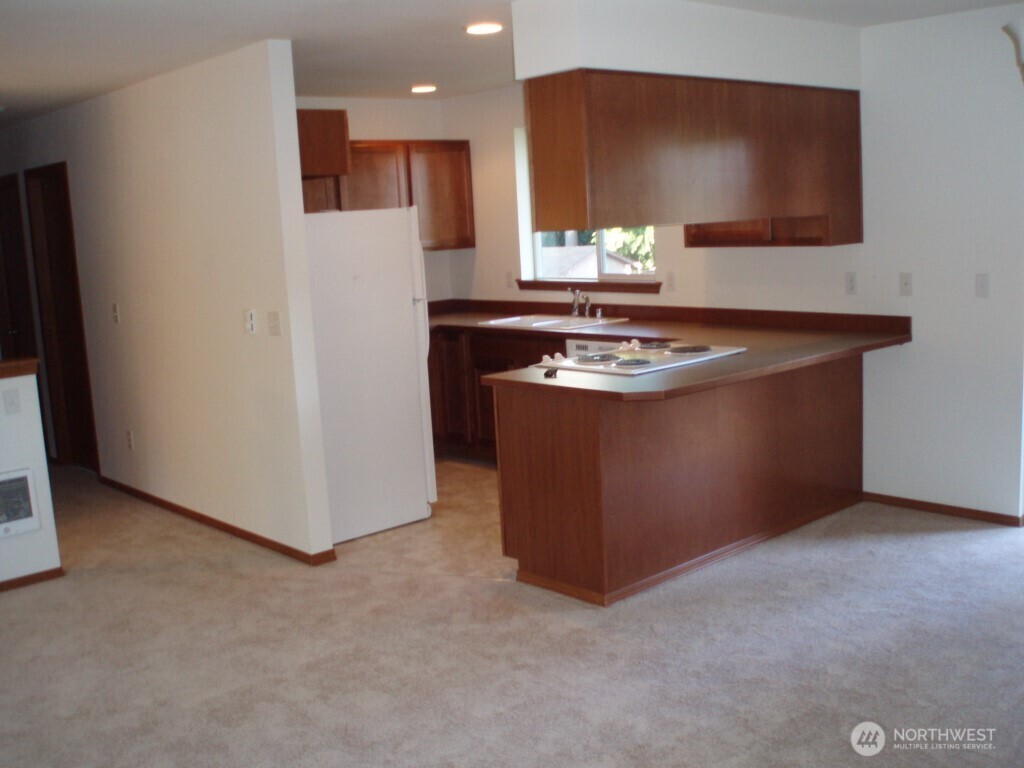 7223 Vandermark Road Property Photo 27
