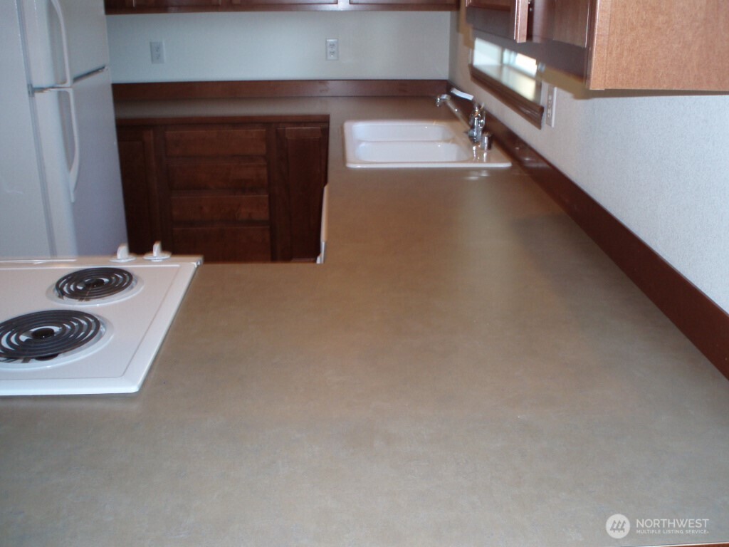 7223 Vandermark Road Property Photo 32
