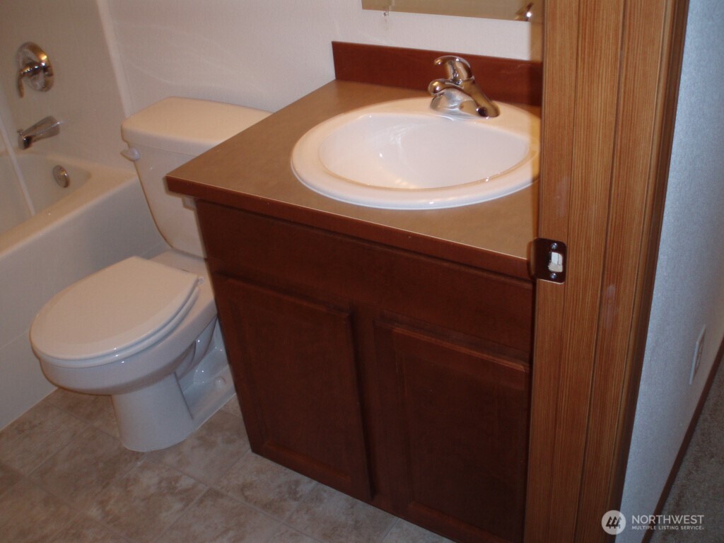 7223 Vandermark Road Property Photo 36