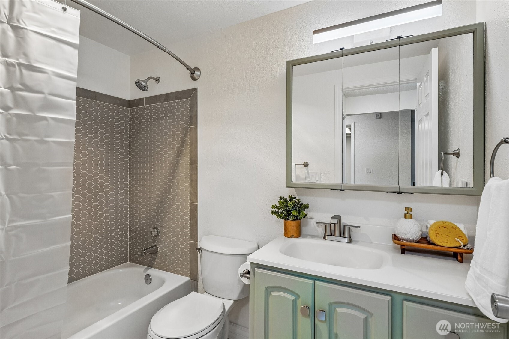 33011 18th Place F106 Property Photo 14
