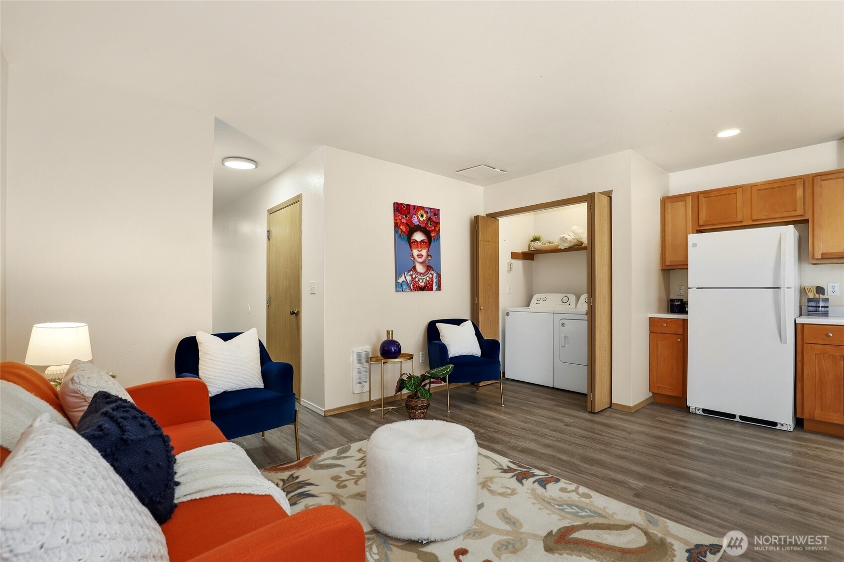 4552 S Puget Sound Avenue Property Photo 2