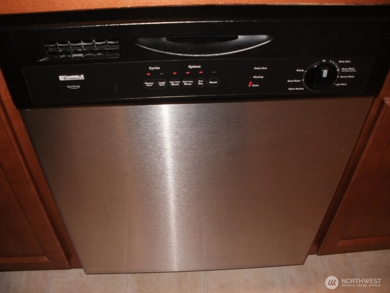 7229 Vandermark Road Property Photo 9