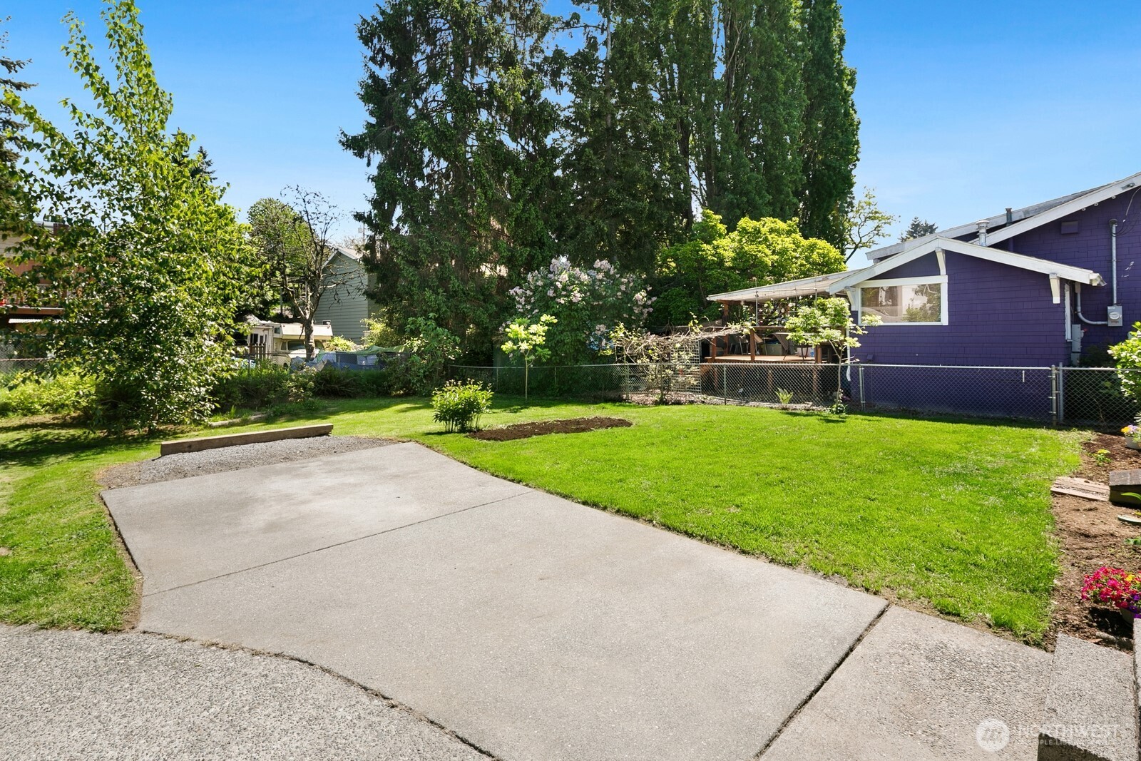 9032 15th Avenue Property Photo 15