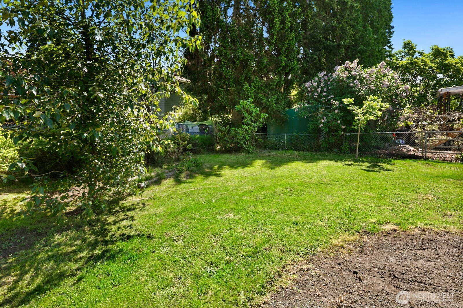 9032 15th Avenue Property Photo 16