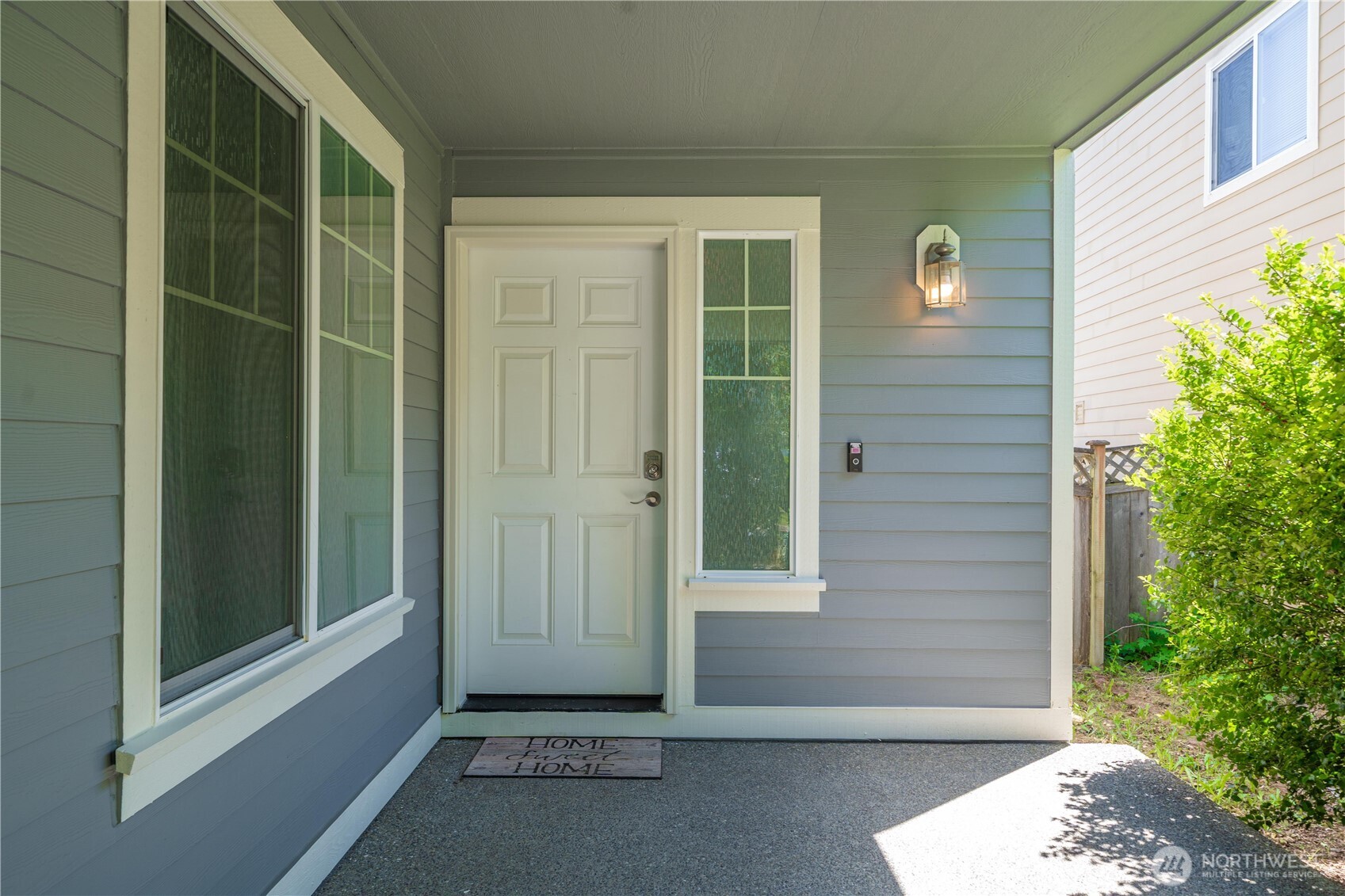 7249 Radius Loop Property Photo 3