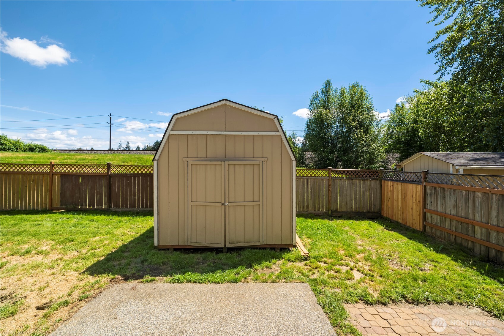 7249 Radius Loop Property Photo 26