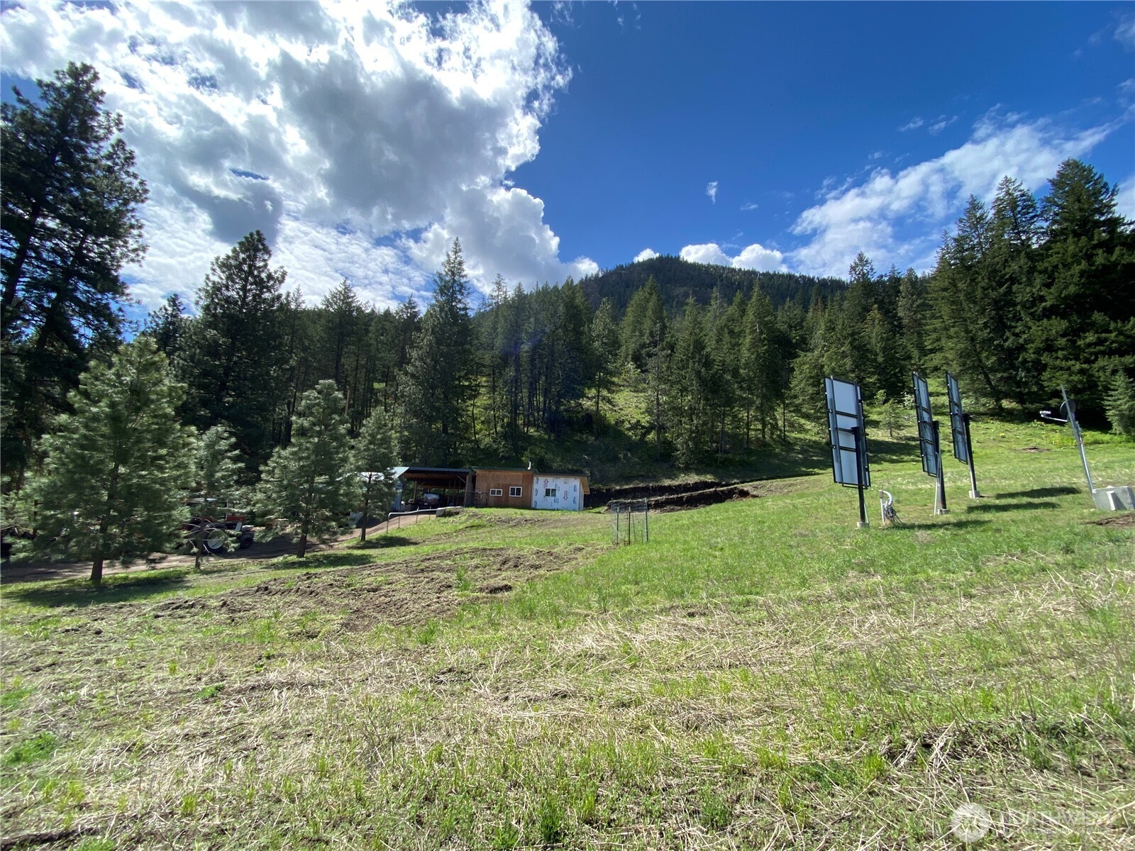 102 Elbow Canyon Road Property Photo 16