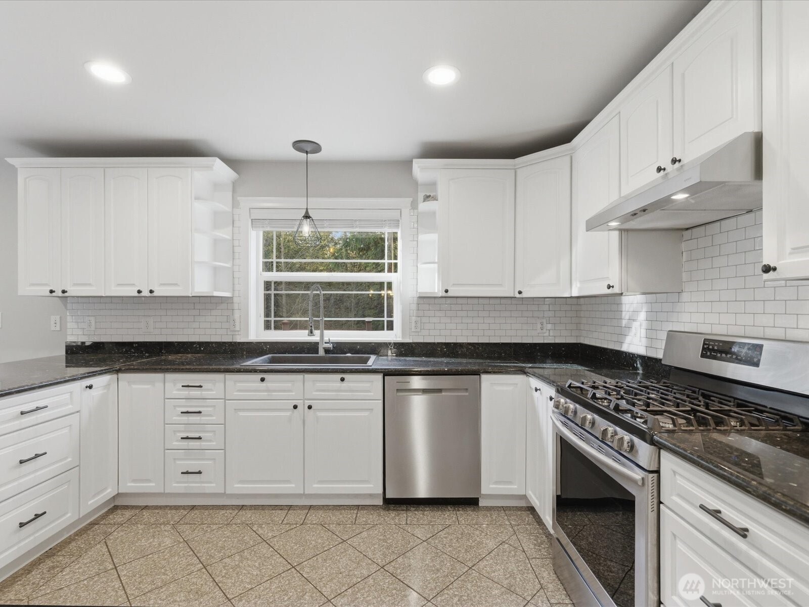 4050 Rachel Road Property Photo 10