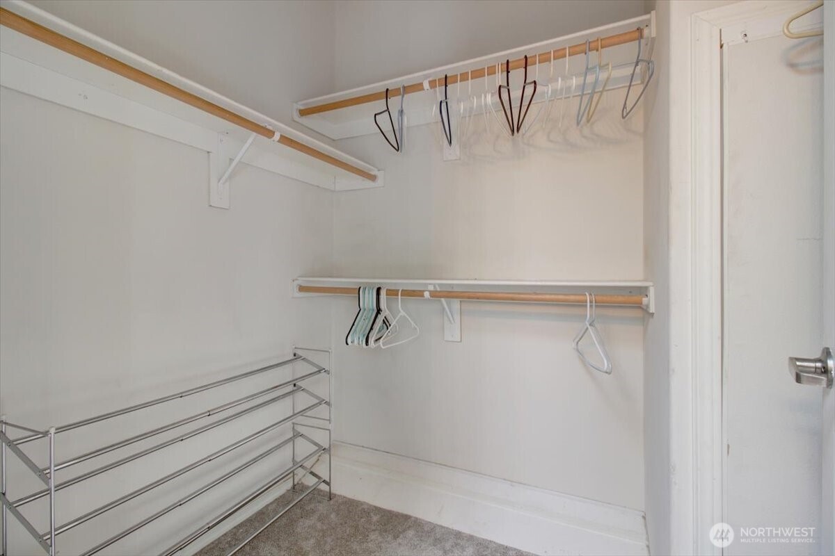 21103 252nd Street Property Photo 16