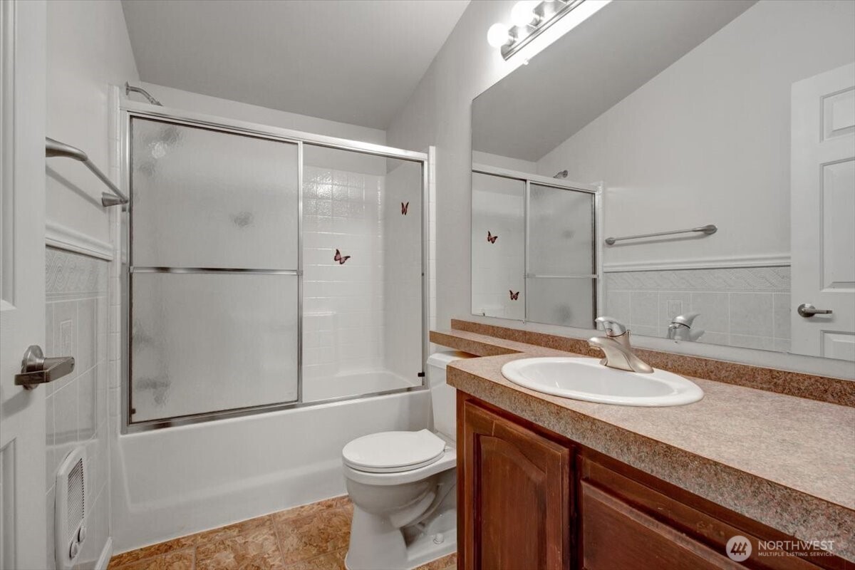 21103 252nd Street Property Photo 21