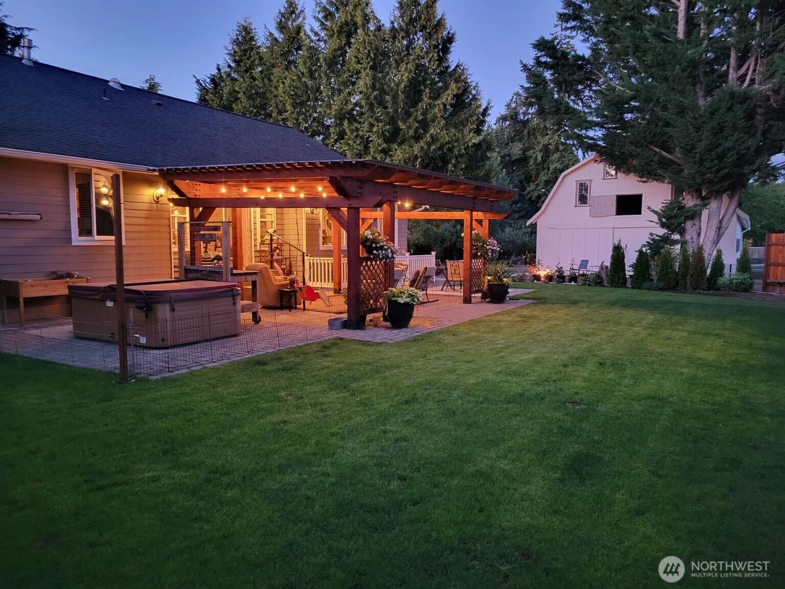 1711 Main Street Property Photo 39