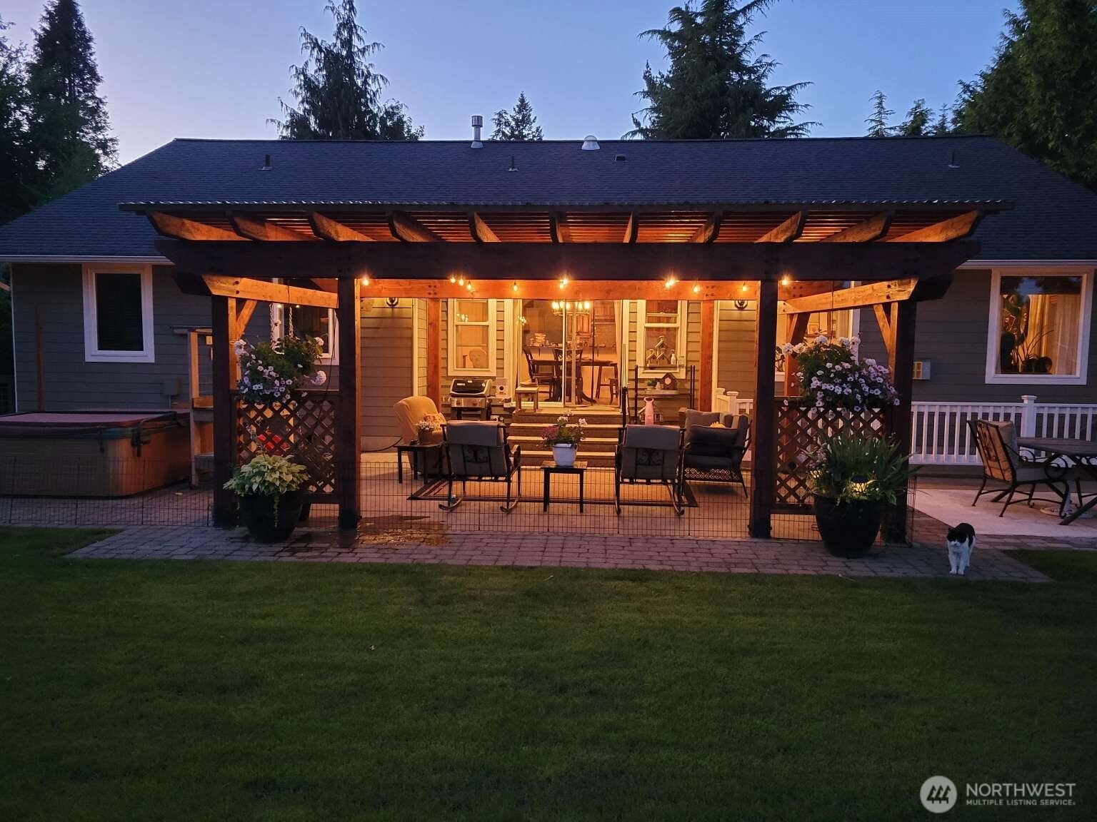 1711 Main Street Property Photo 40