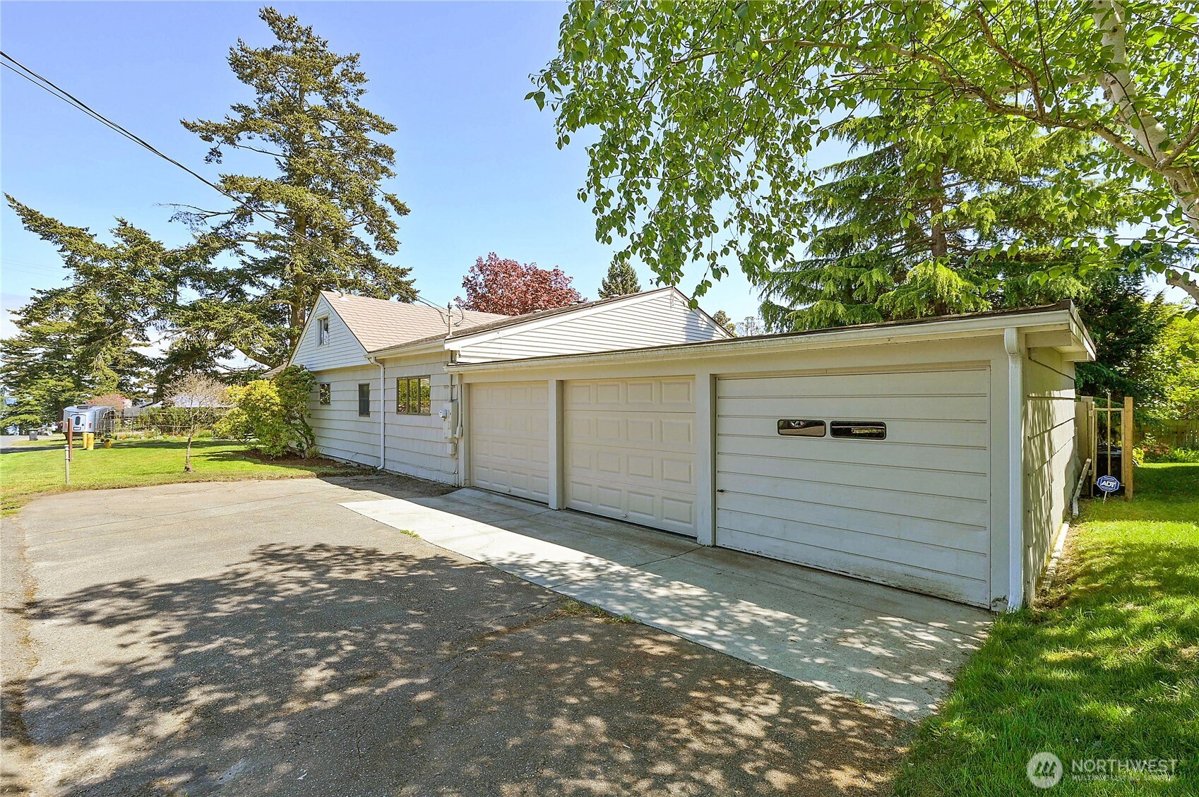1635 Madison Property Photo 31