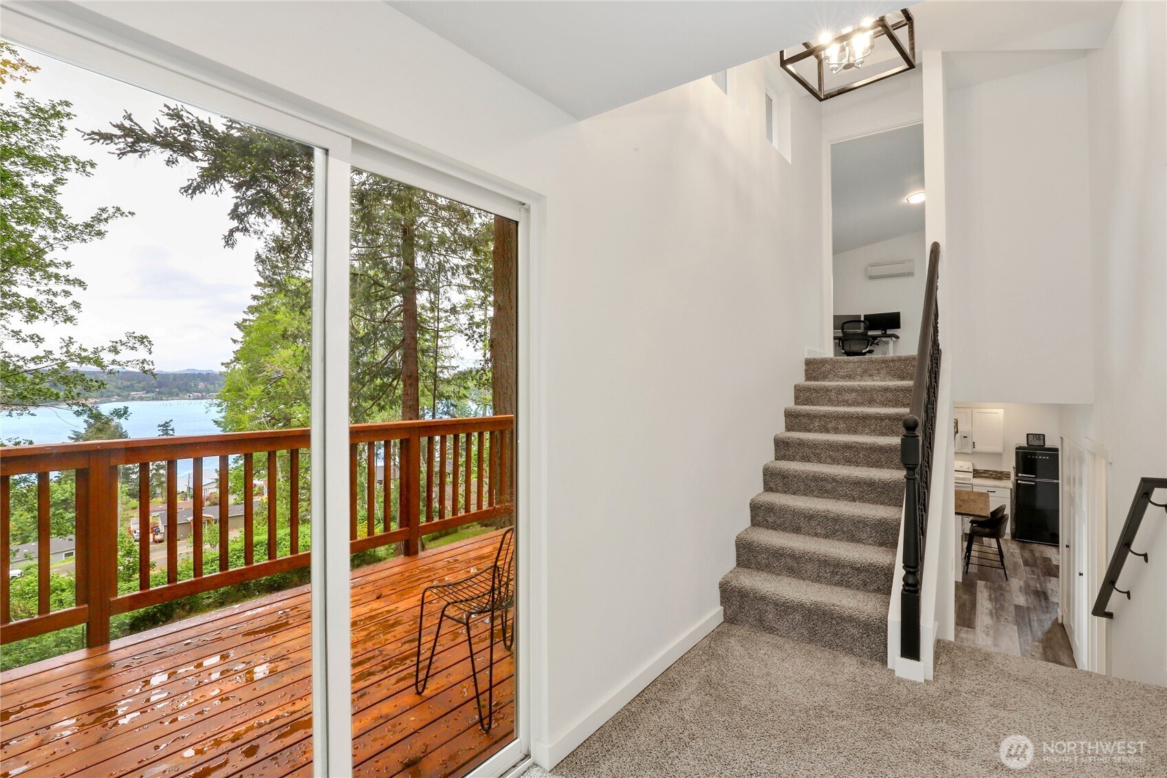 210 E Panorama Drive Property Photo 18
