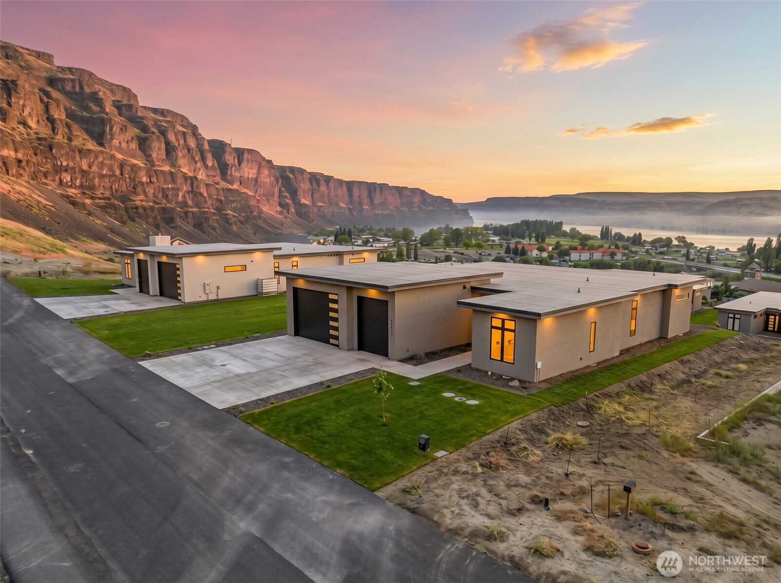 23413 Nw Cliff View Drive Property Photo 4