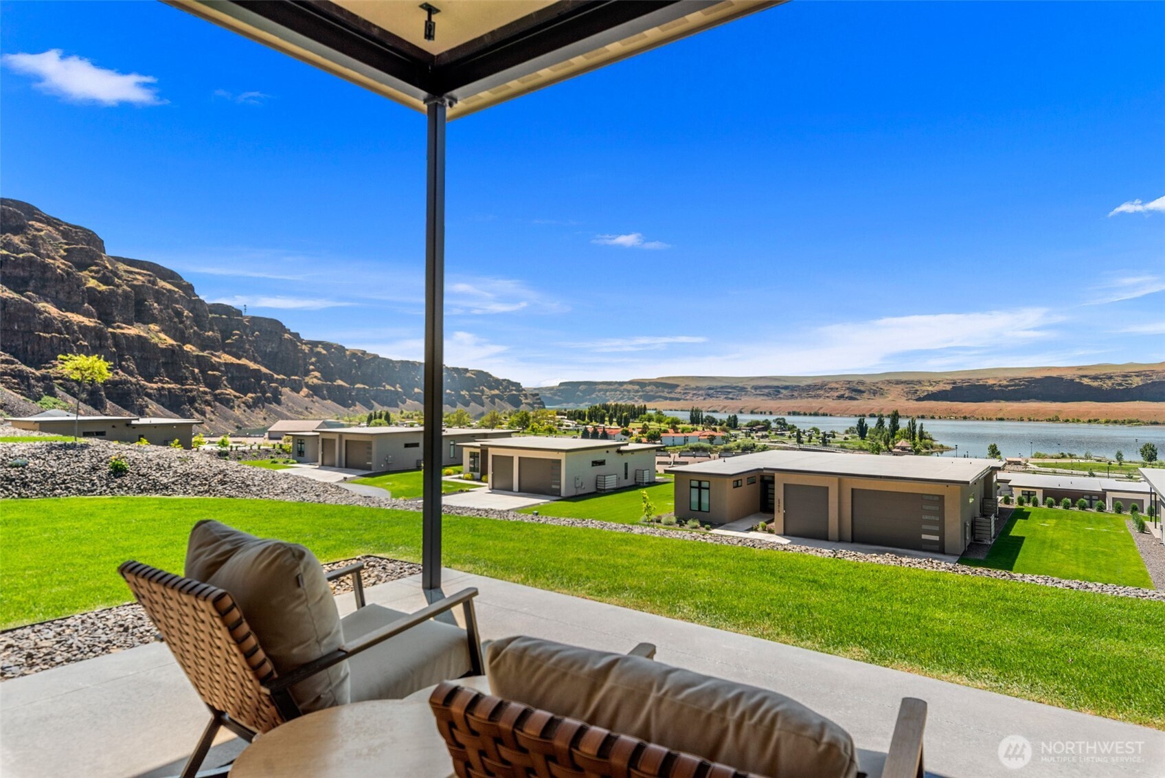 23413 Nw Cliff View Drive Property Photo 37
