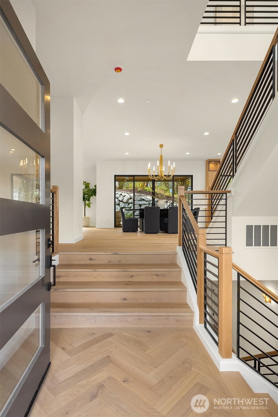11315 113th Place Property Photo 2