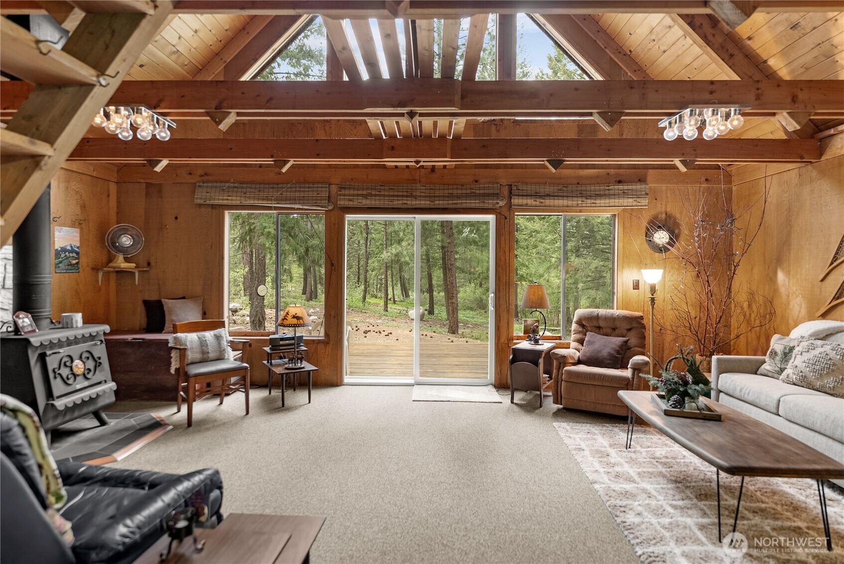 37 E Buttermilk Creek Road Property Photo 4