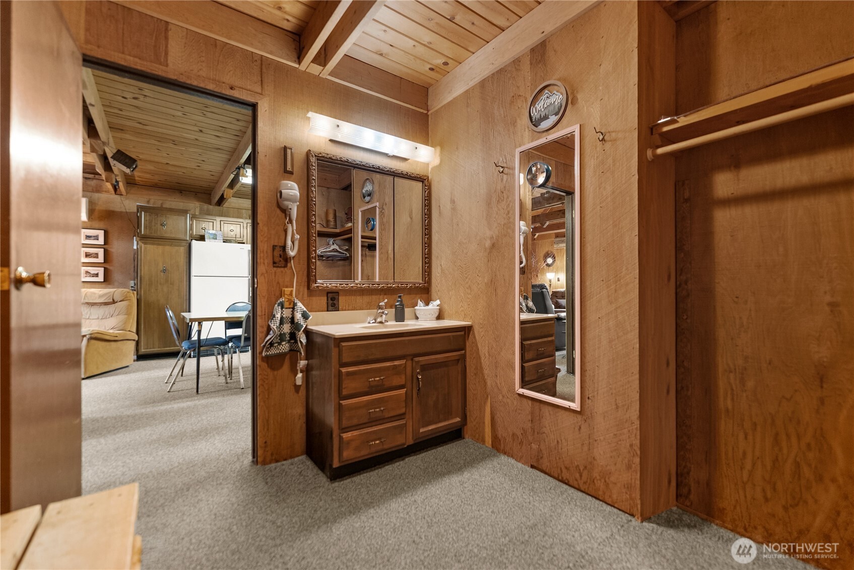37 E Buttermilk Creek Road Property Photo 19