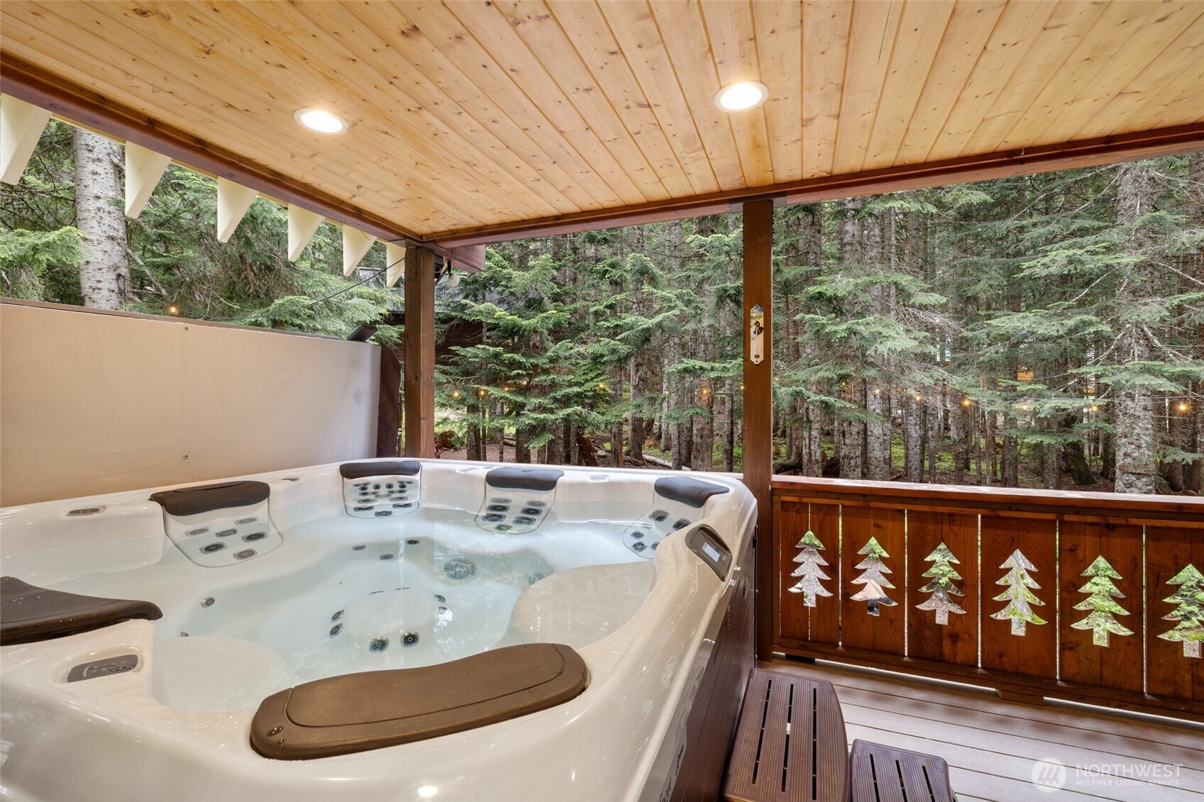 670 Yellowstone Property Photo 22