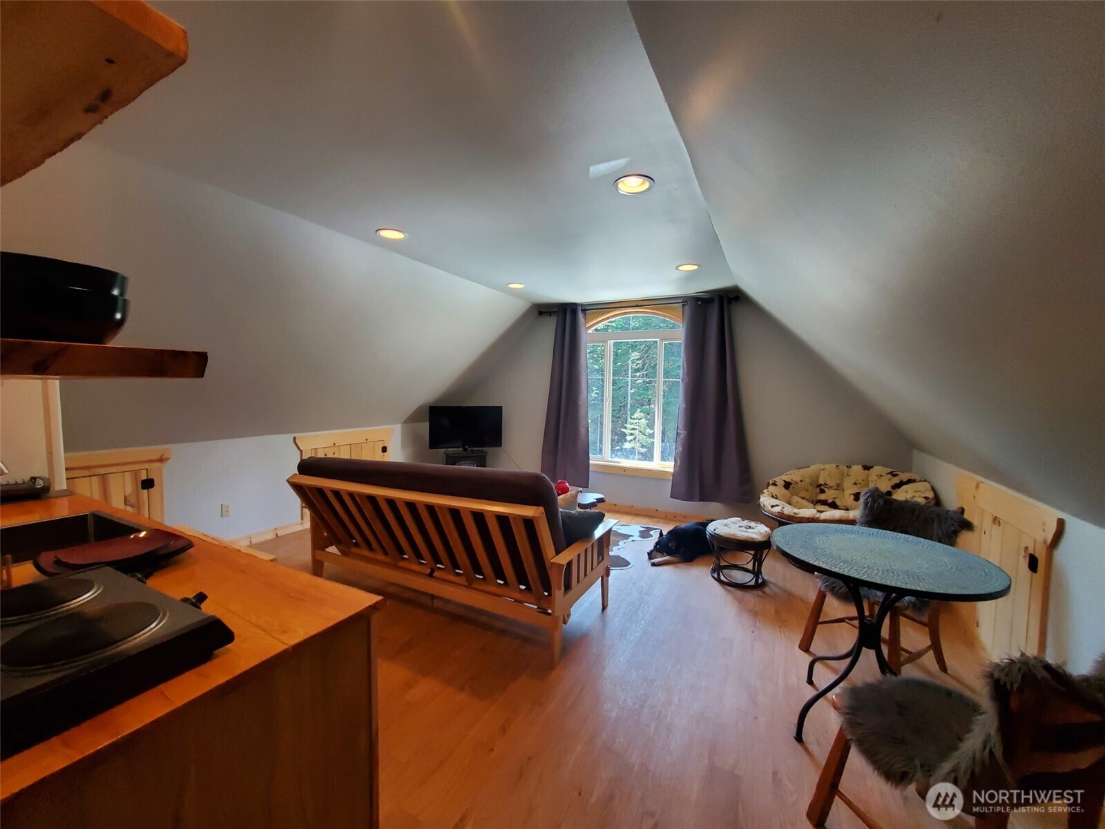 670 Yellowstone Property Photo 34