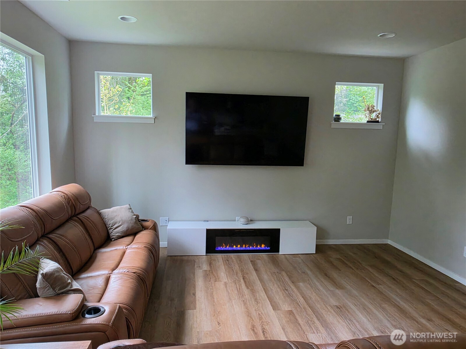 2336 Mookie Lane Property Photo 4