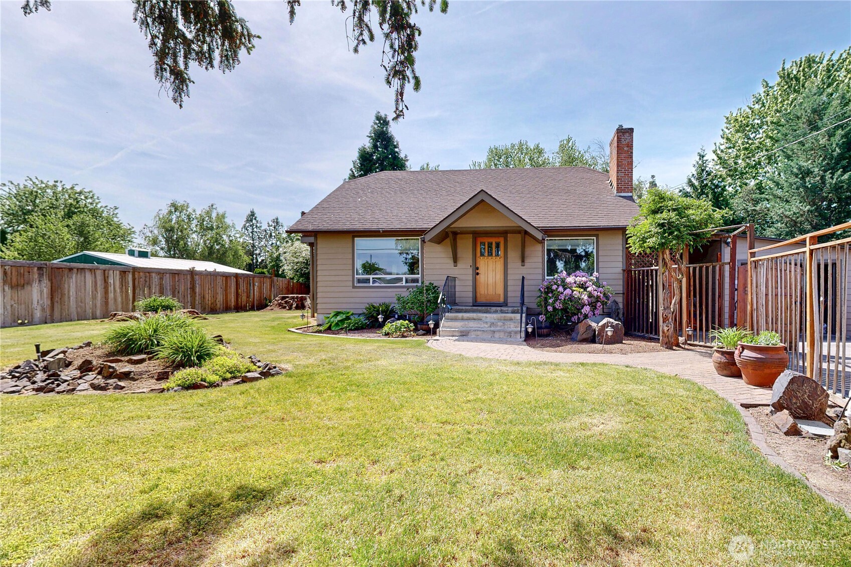 177 Electric Avenue Property Photo 1