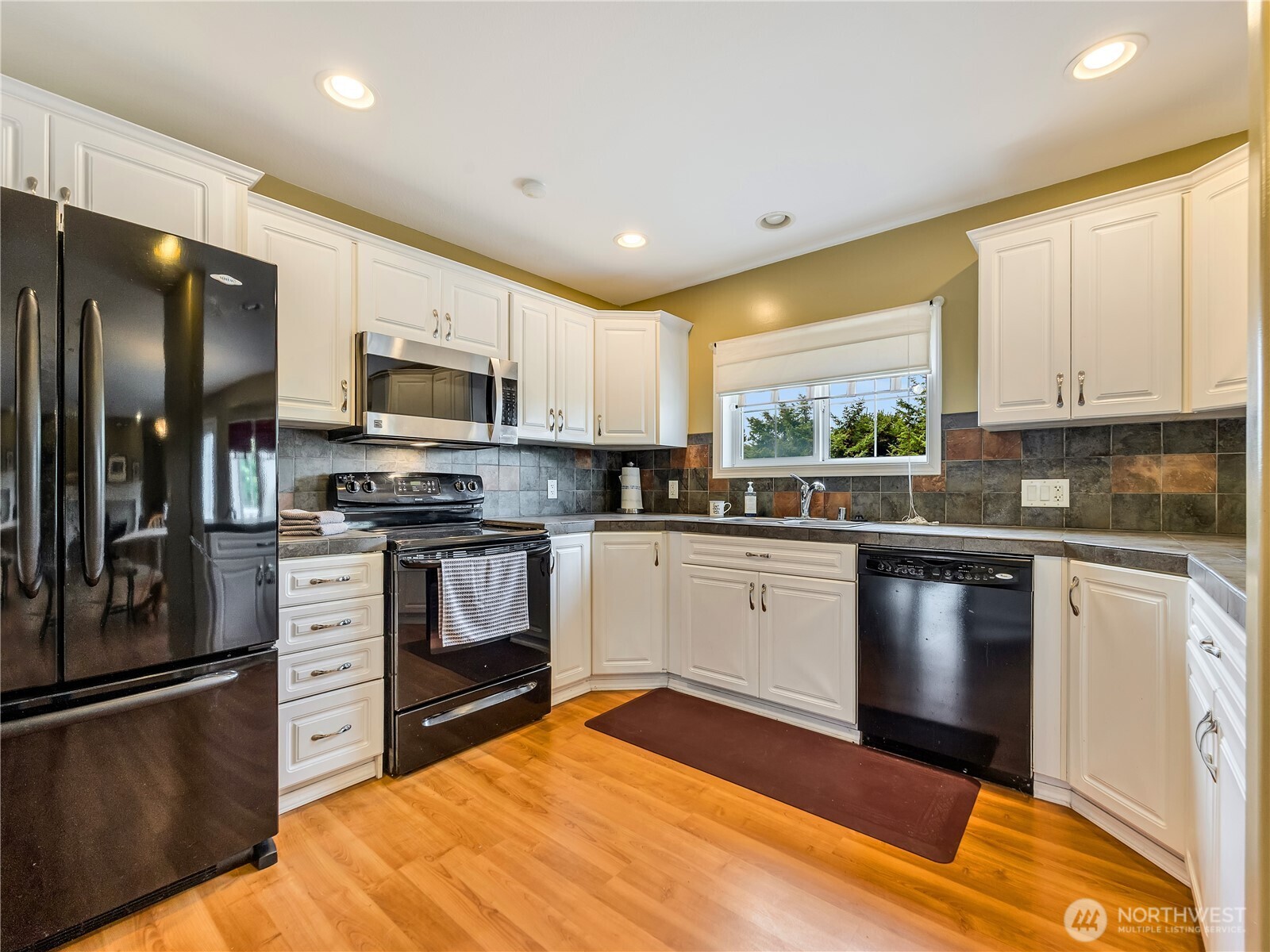 30801 I Street Property Photo 9