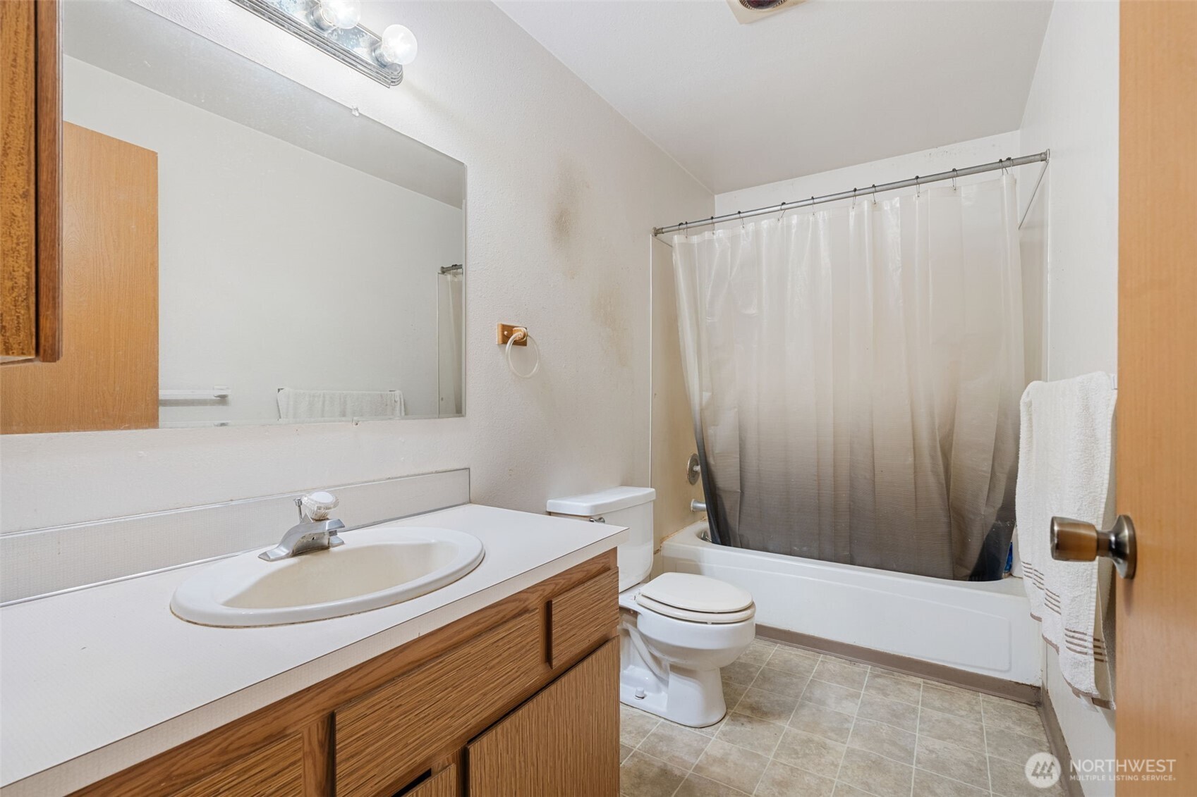 1011 S 1013, 1015 S 48th Avenue Property Photo 21