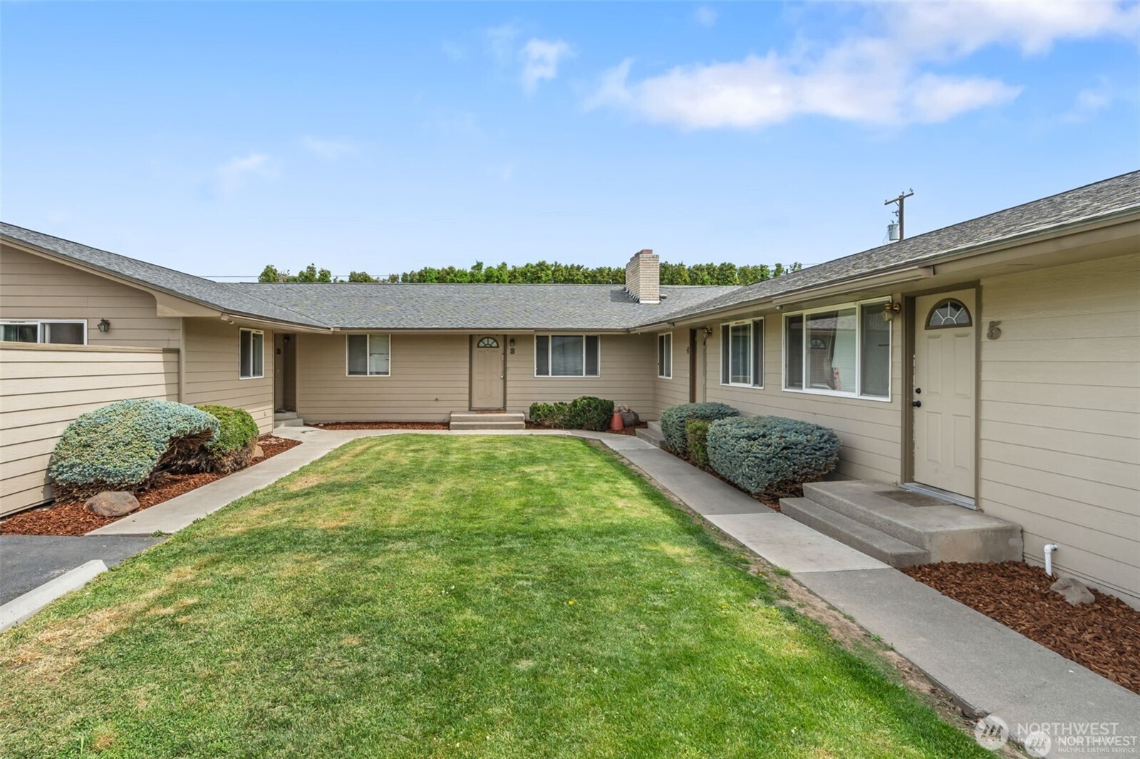 1011 S 1013, 1015 S 48th Avenue Property Photo 1