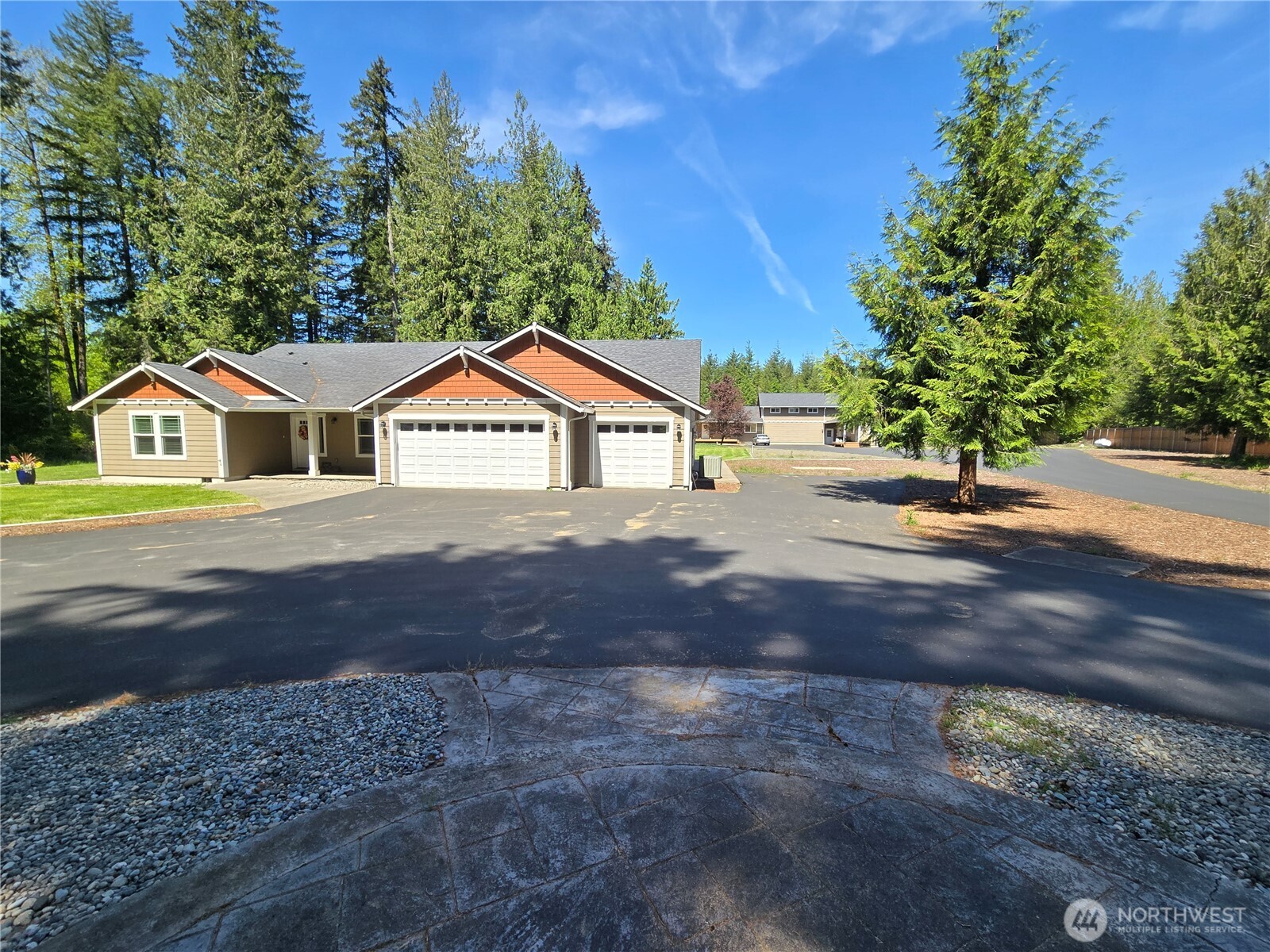 3328 104th Avenue Property Photo 6