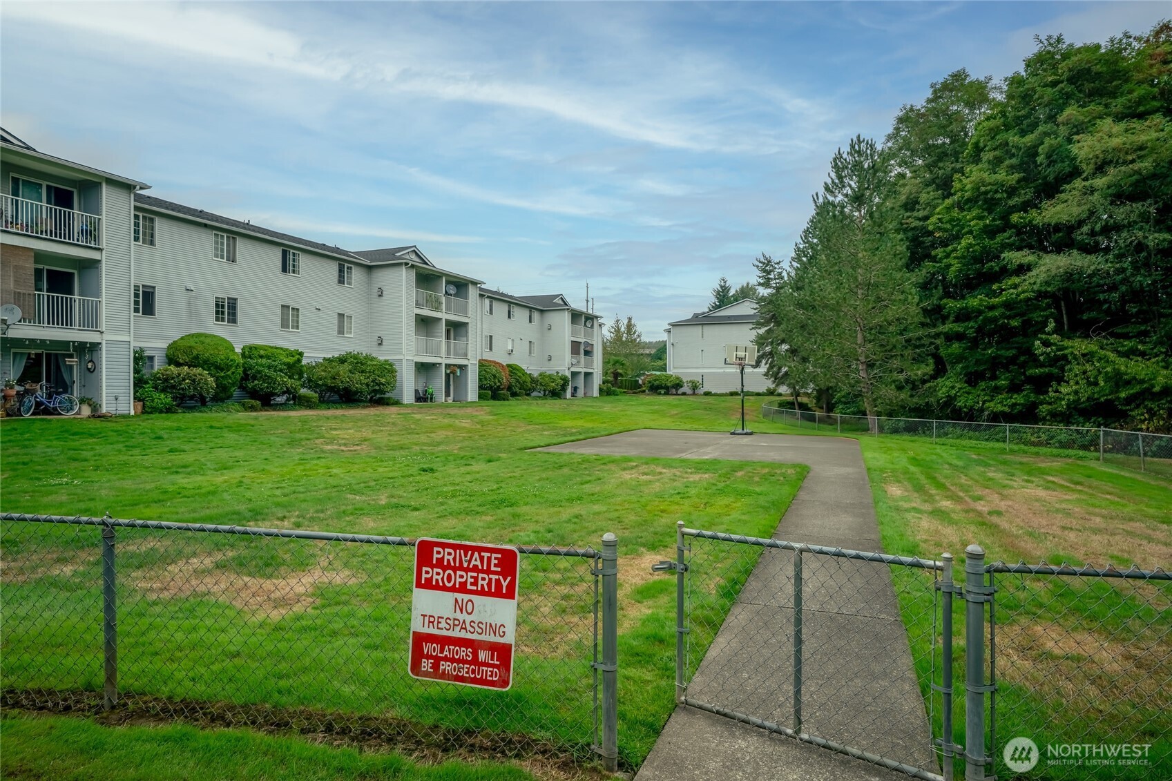 18621 Blueberry Lane A-204 Property Photo 19