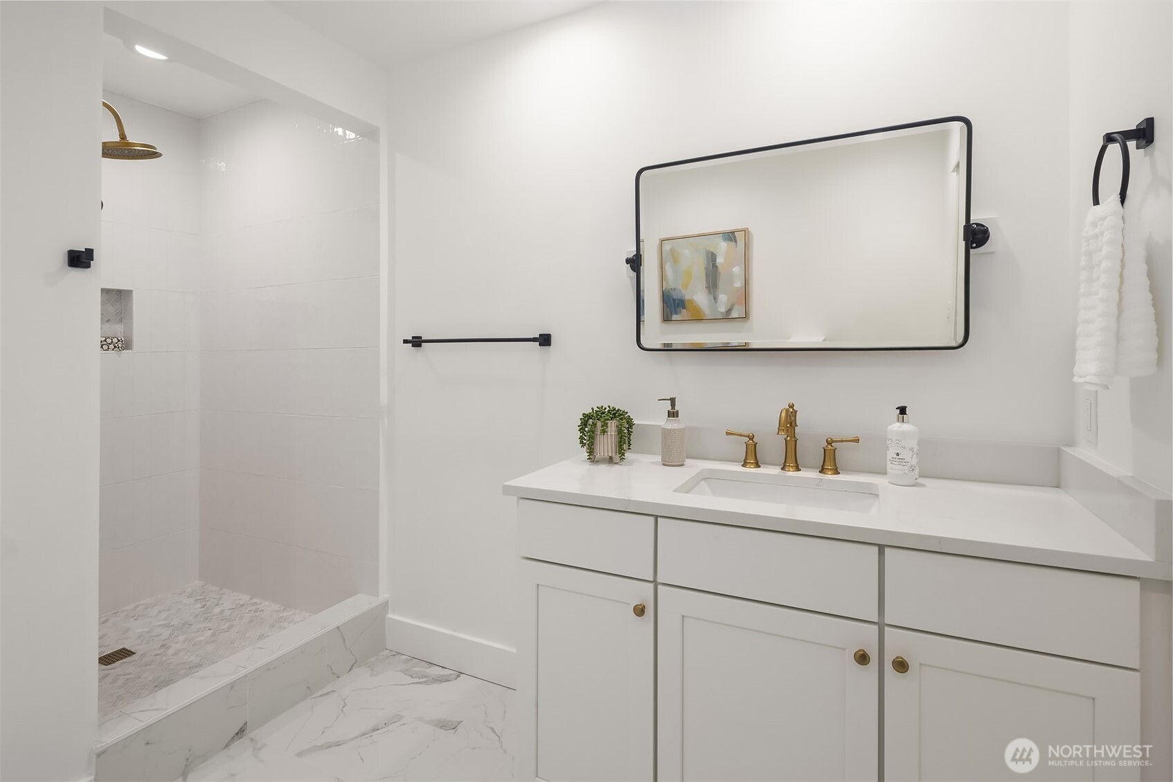 1014 4th Avenue Property Photo 16