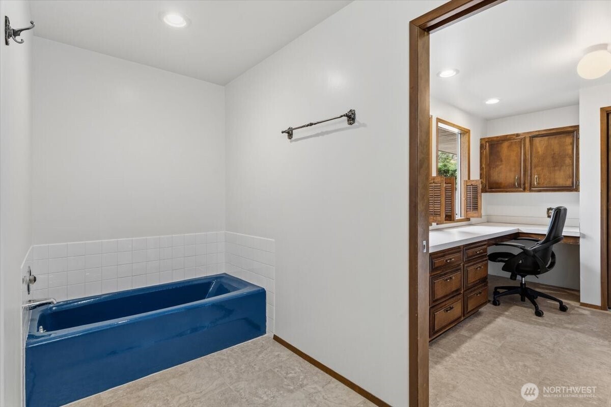 602 Daniels Drive Property Photo 23