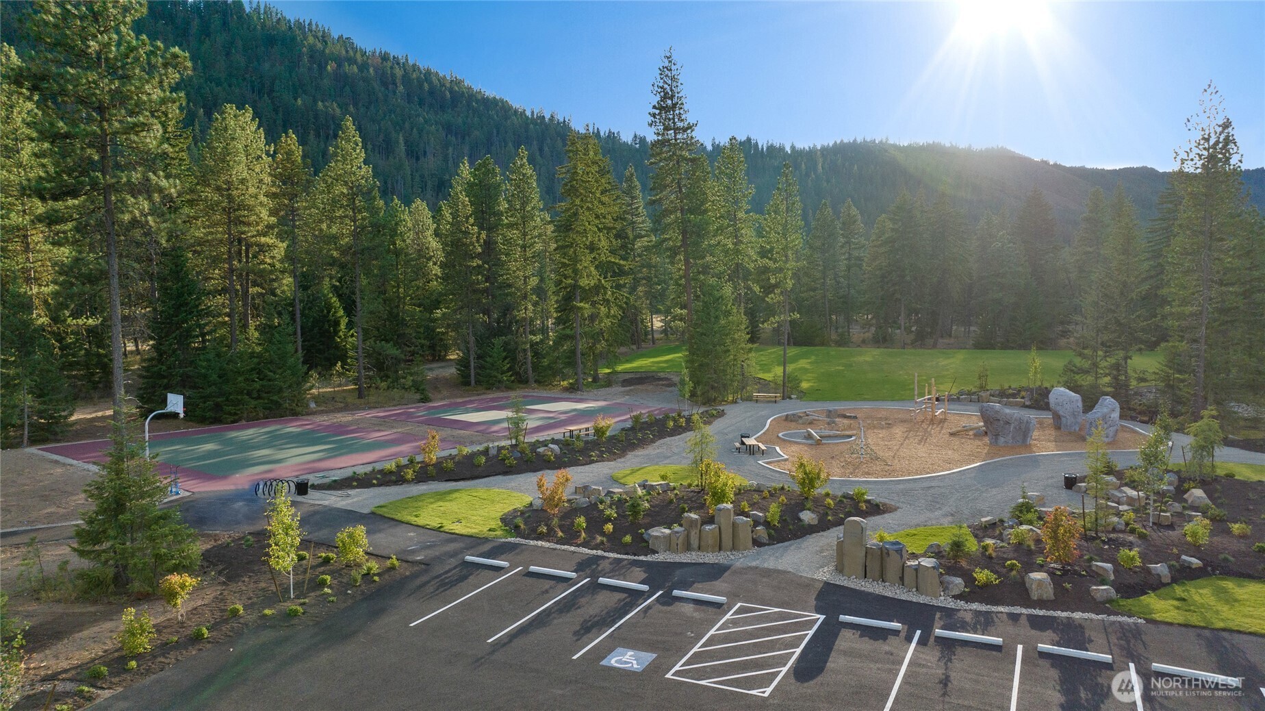 940 Iron Monarch Loop Property Photo 31