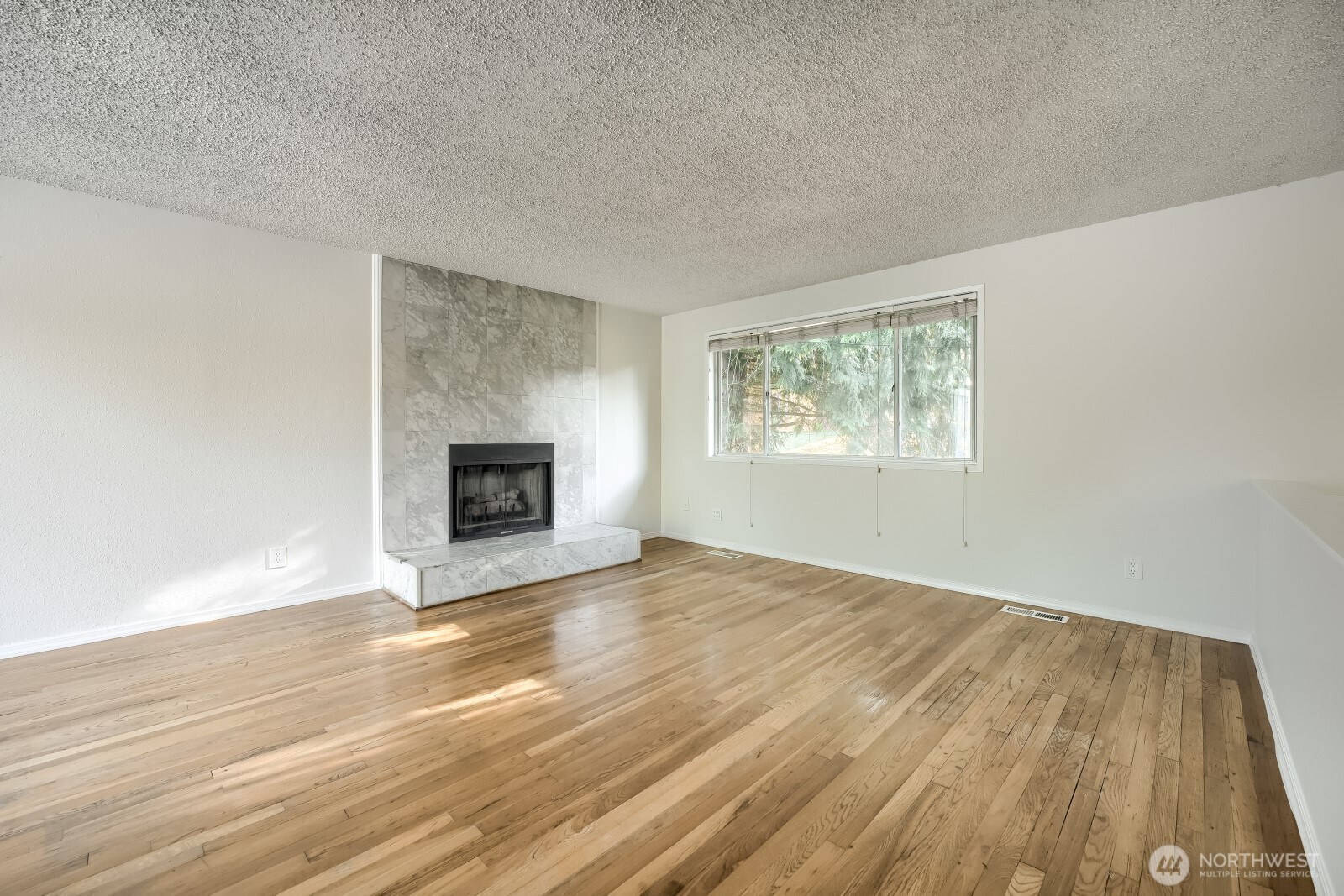 25110 35th Avenue Property Photo 4