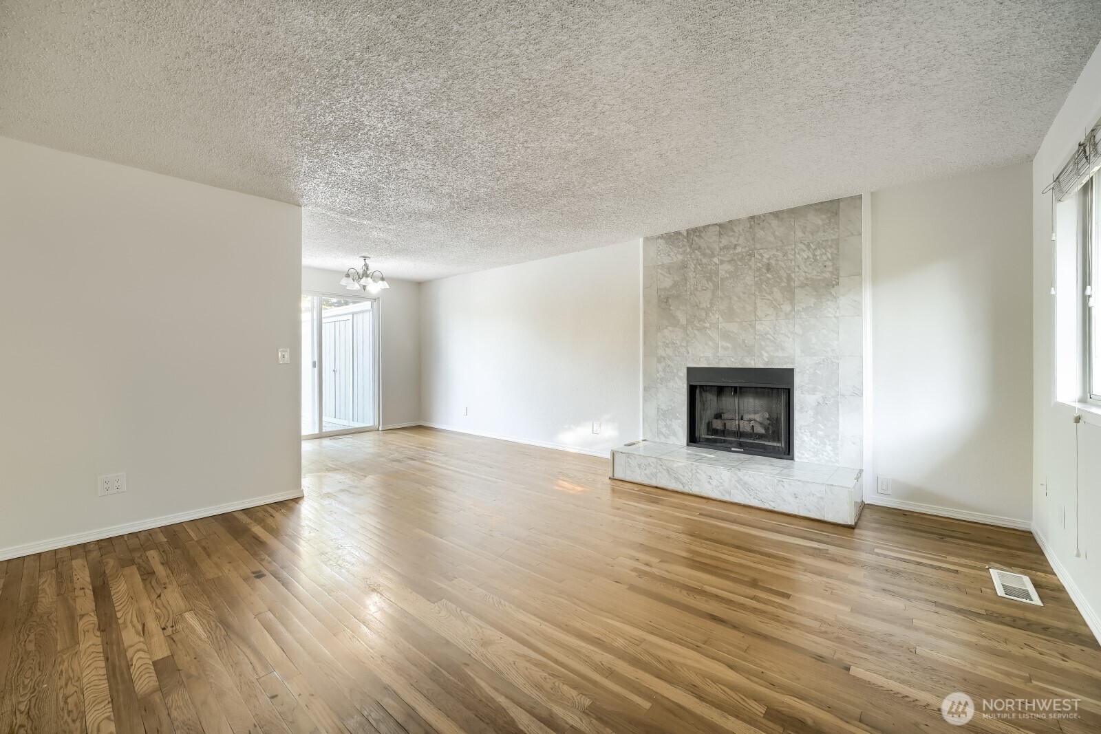 25110 35th Avenue Property Photo 5