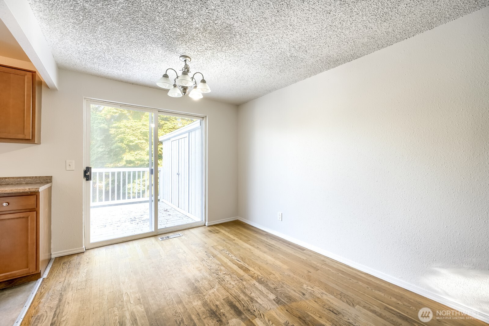 25110 35th Avenue Property Photo 9