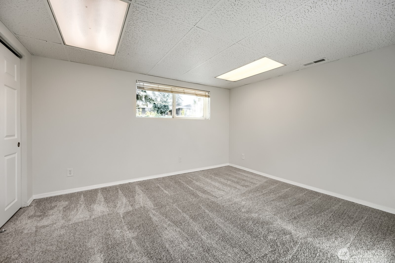 25110 35th Avenue Property Photo 10