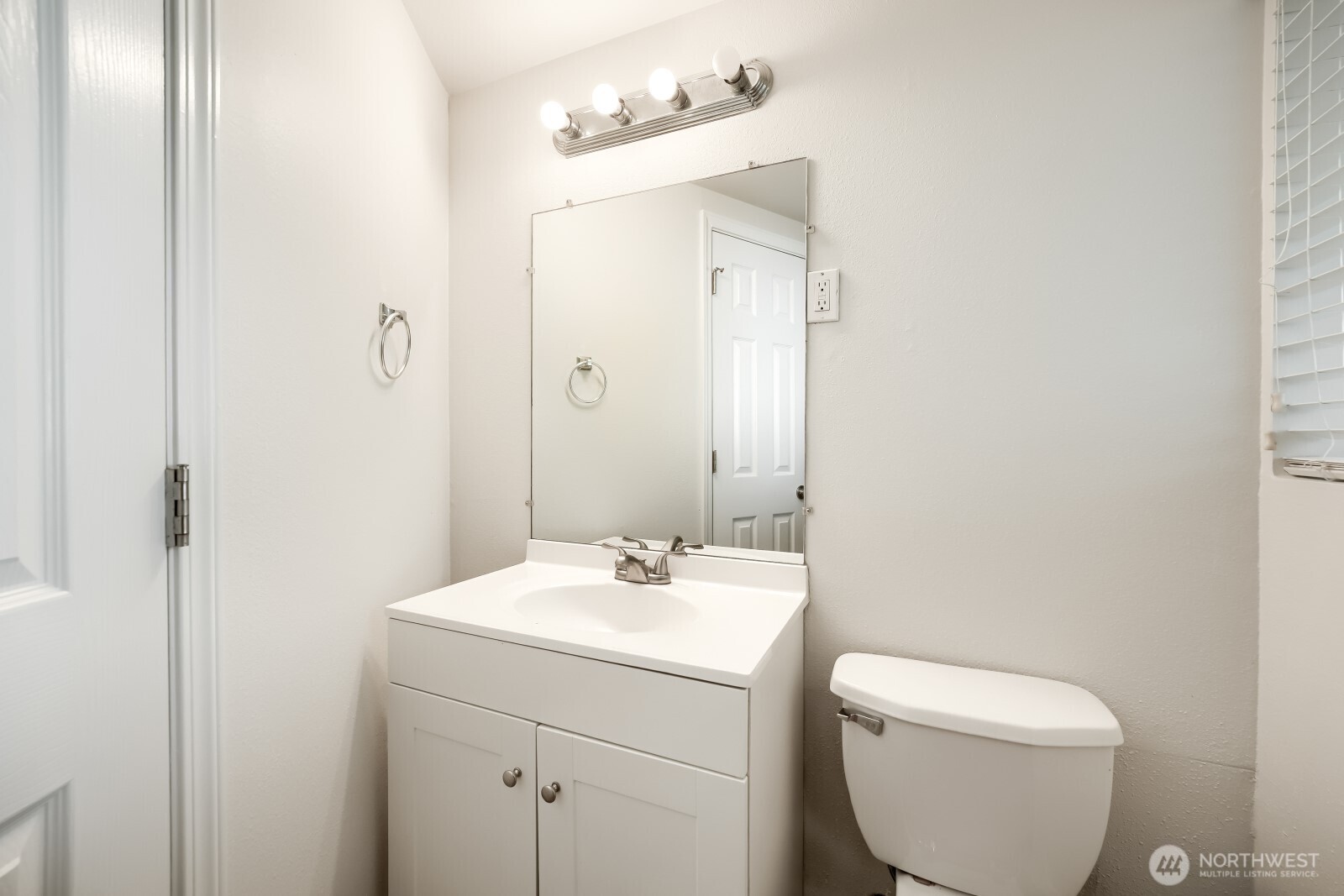 25110 35th Avenue Property Photo 15