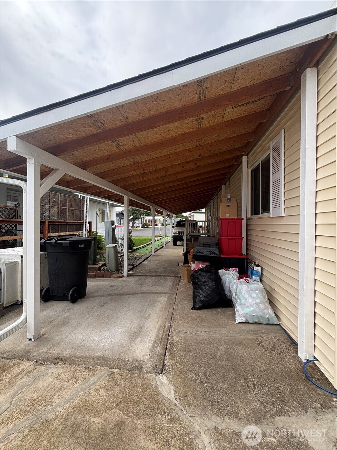 1341 Brookyln Property Photo 15