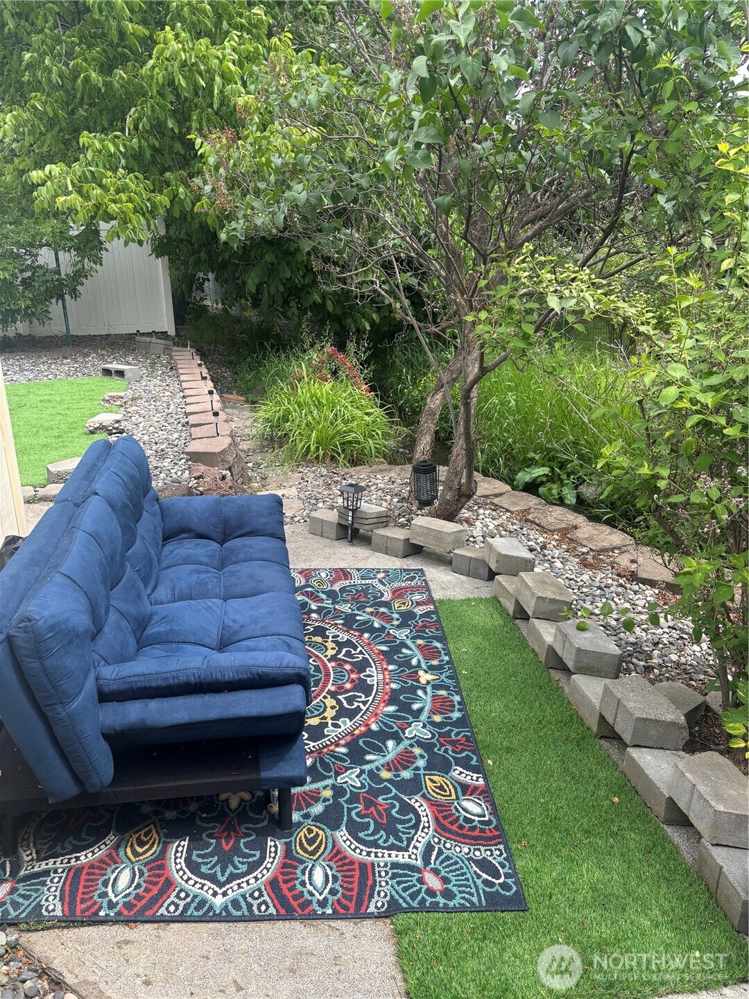 1341 Brookyln Property Photo 18