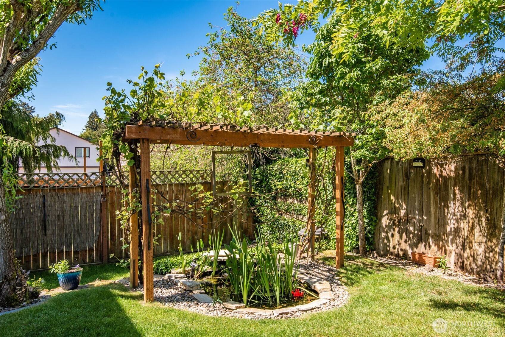 203 3rd Street Property Photo 7
