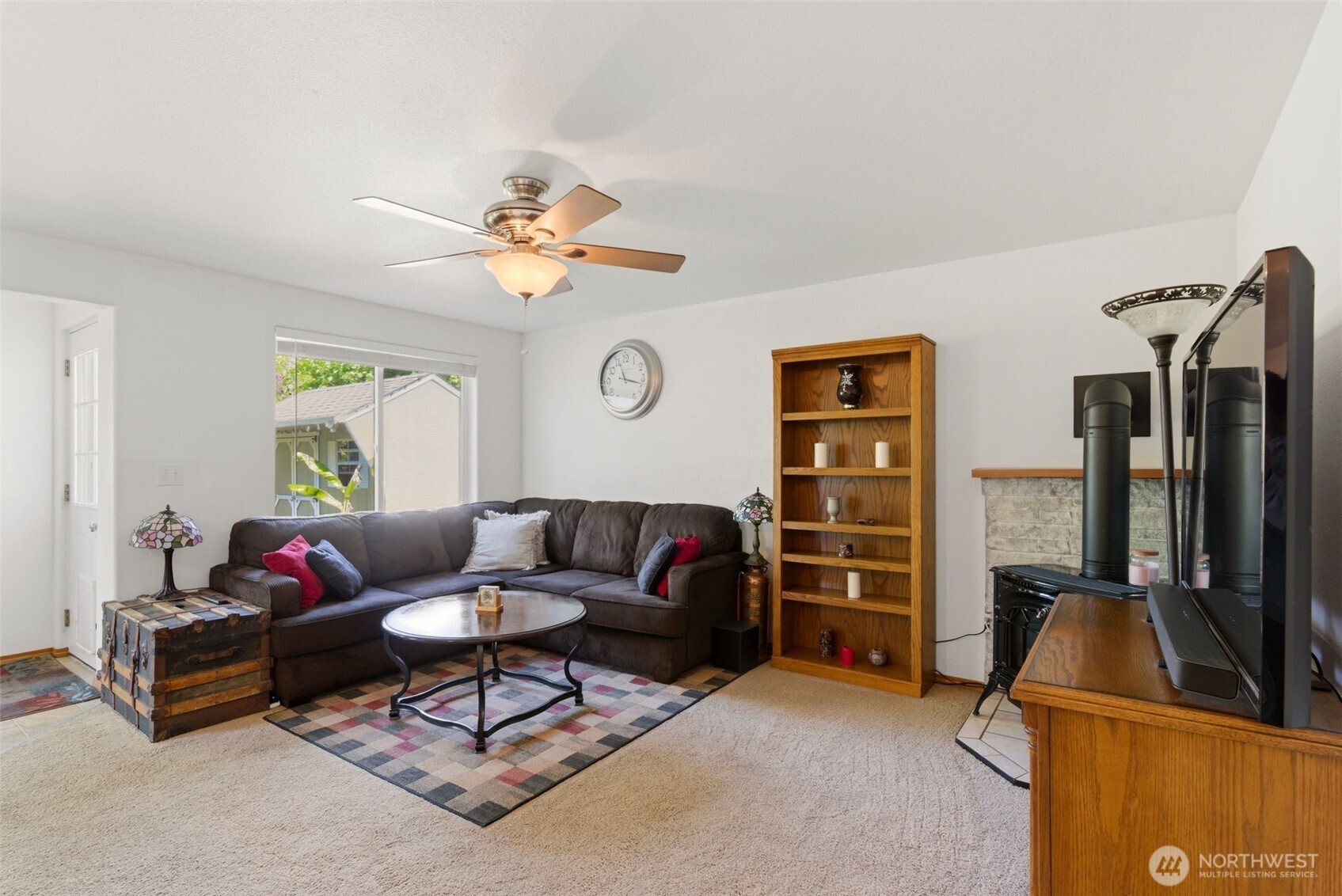 203 3rd Street Property Photo 16