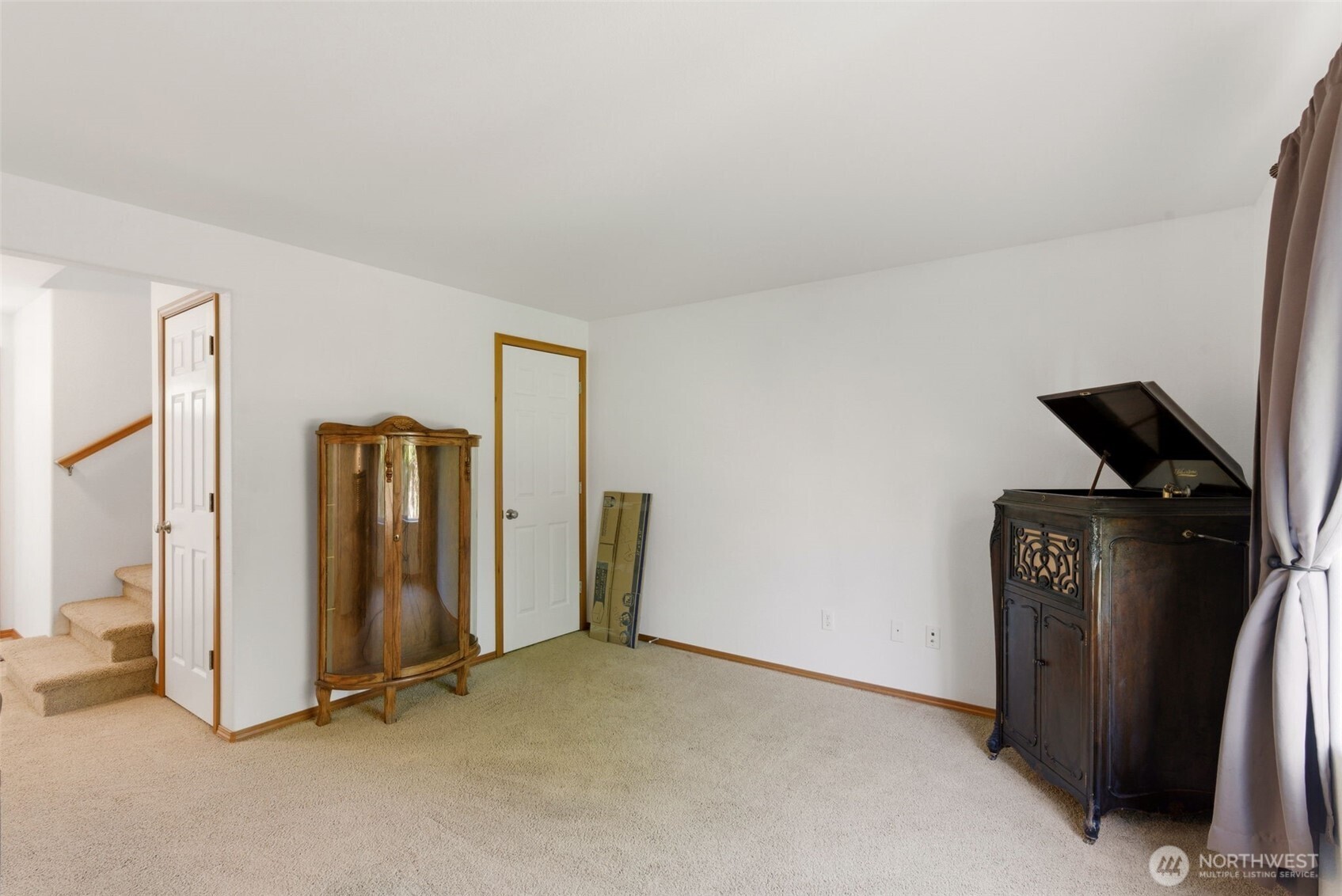 203 3rd Street Property Photo 26