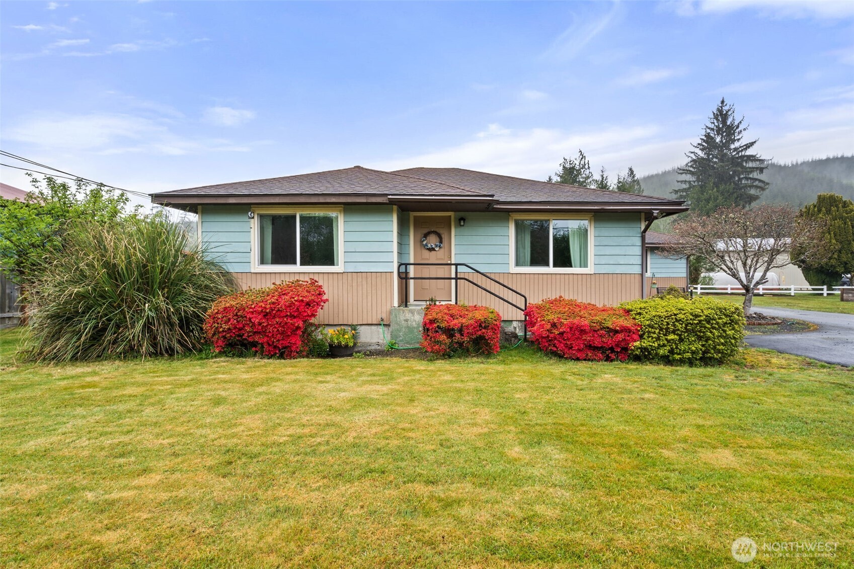 5412 Olympic Highway Property Photo 2