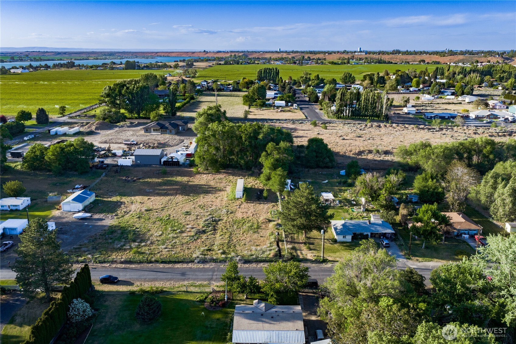 7566 Rainier Road Property Photo 4