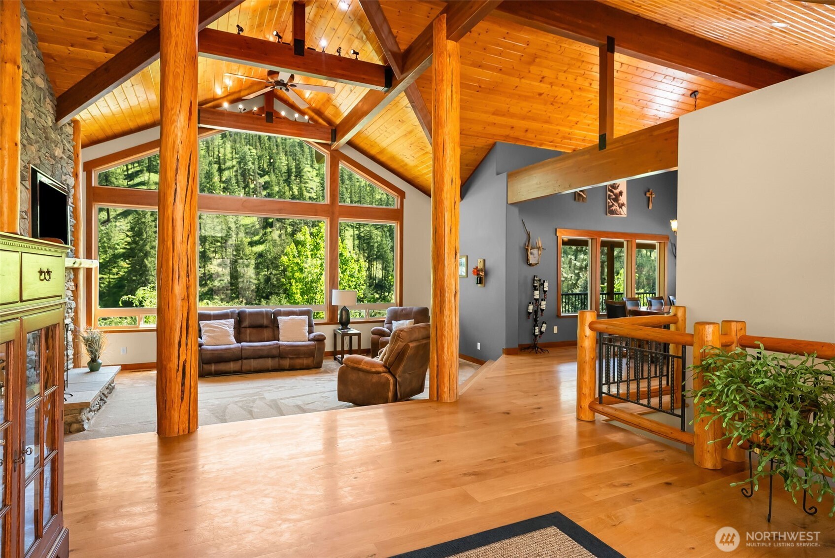 5230 Crum Canyon Road Property Photo 4
